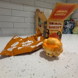 Animal Bakery Mini Figure Blind Box- Lion